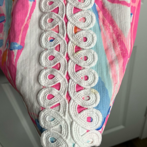 Lilly Pulitzer Lynn Out To Sea
Sailboat Print Lace Front Shift Dress Sz 4 - Picture 14 of 14